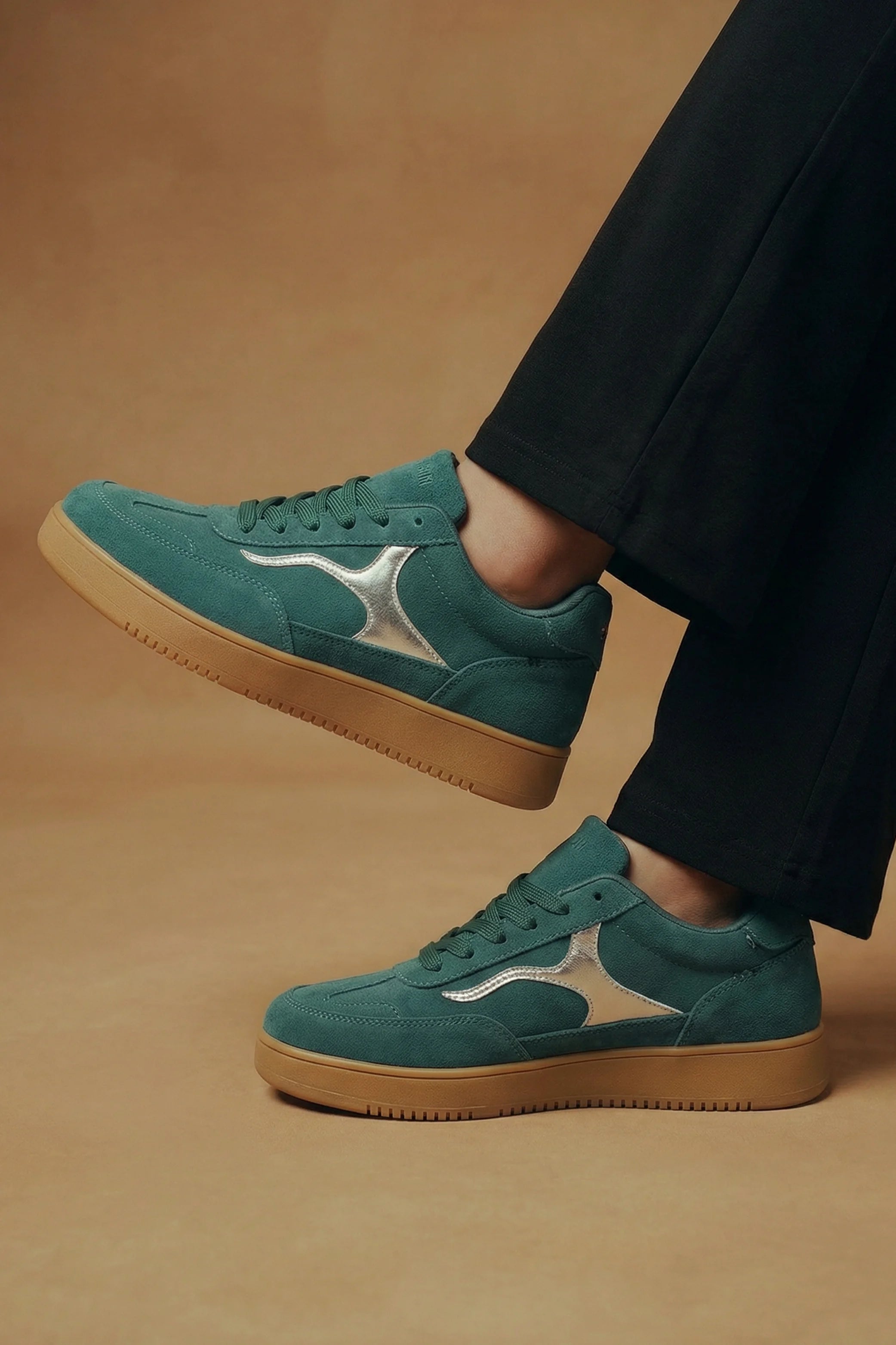 Teal Metallic Accent Trainers - Hustle N Holla