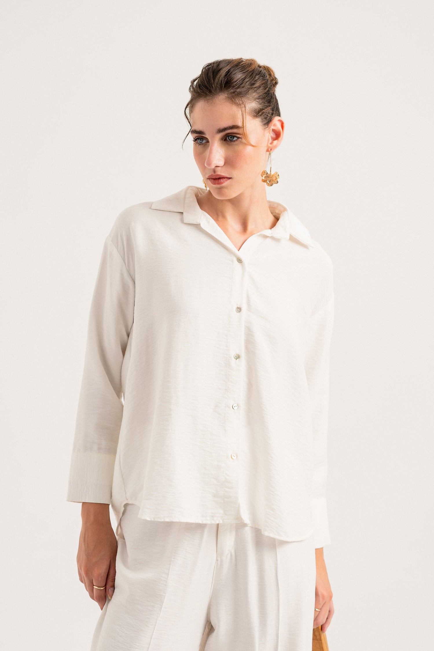 White Button-down Regular Fit Shirt - Hustle N Holla