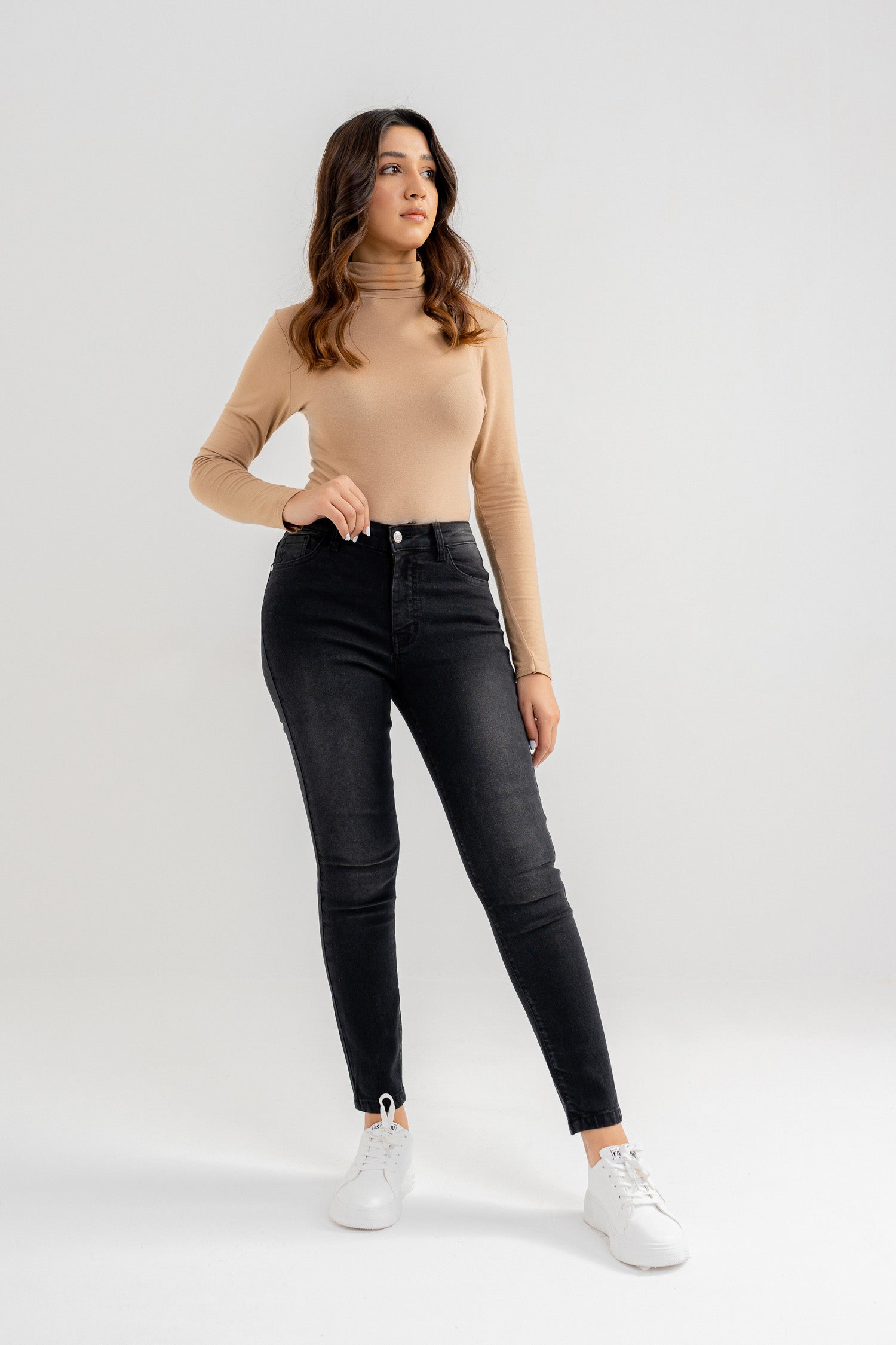 Meira Basic Fit Jeans
