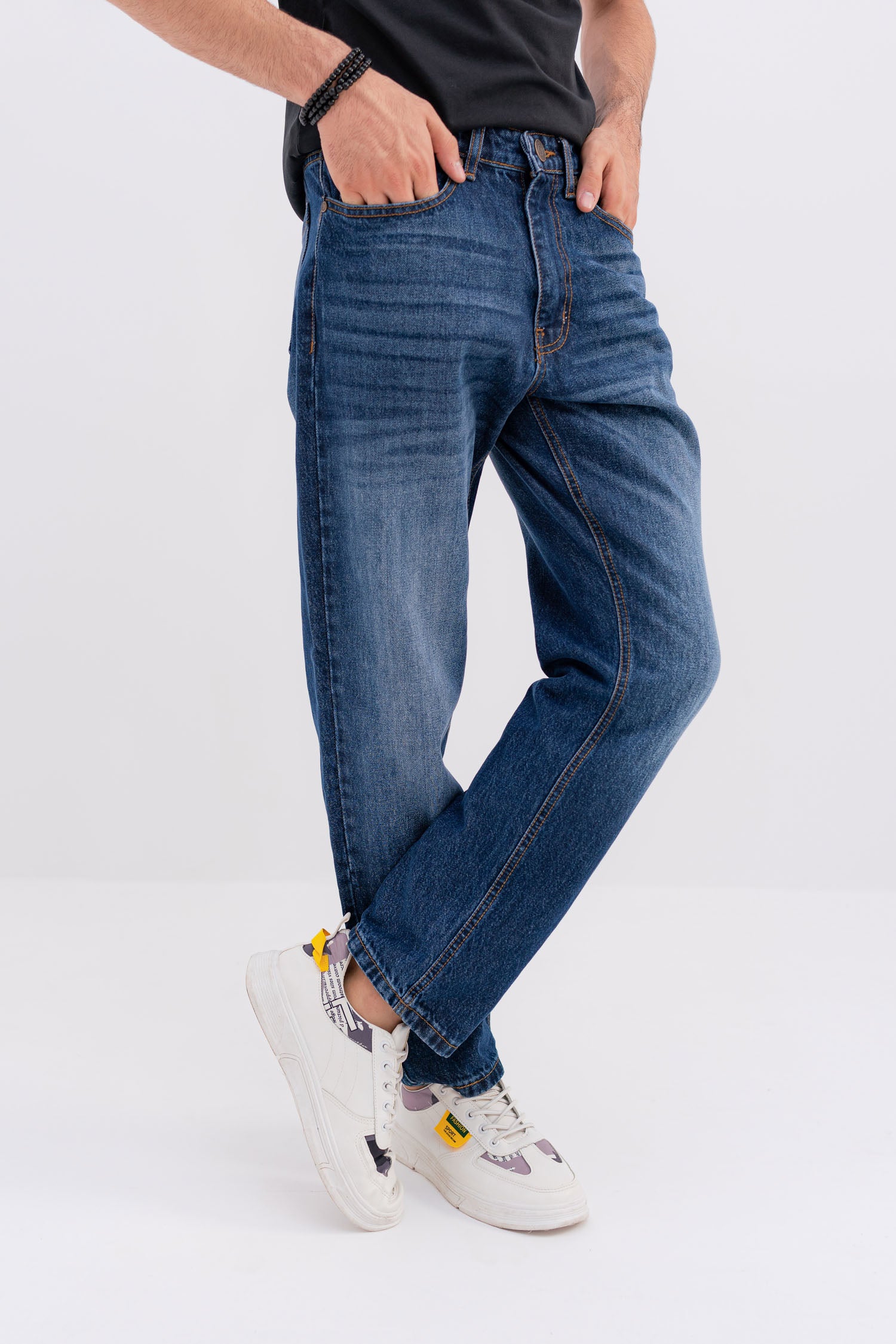Relaxed Straight Fit Jeans