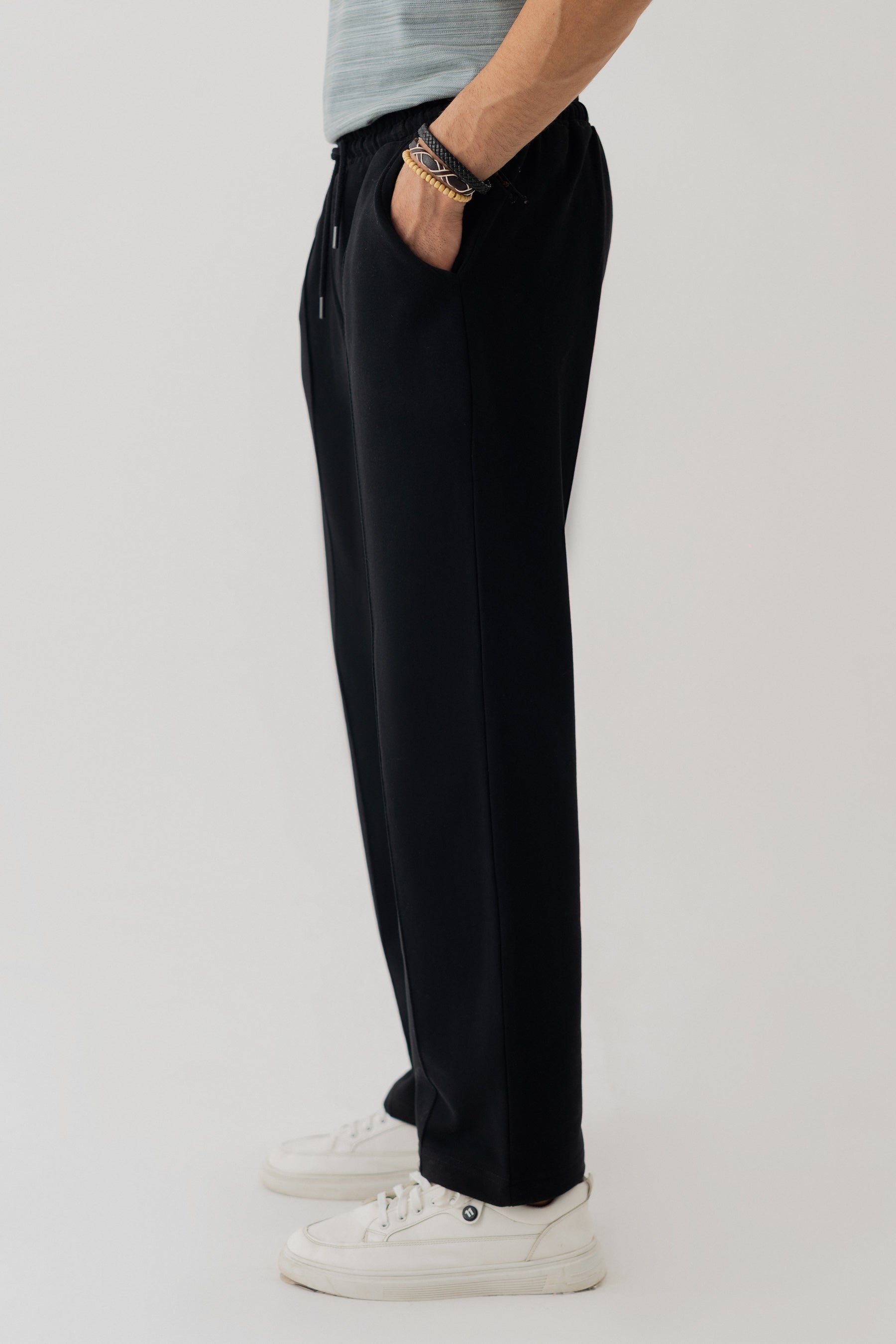 BLACK LOOSE FIT KNITTED Trousers - Hustle N Holla