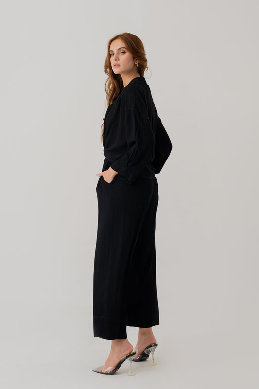 Black Relaxed Fit Button Down Shirt - Hustle N Holla