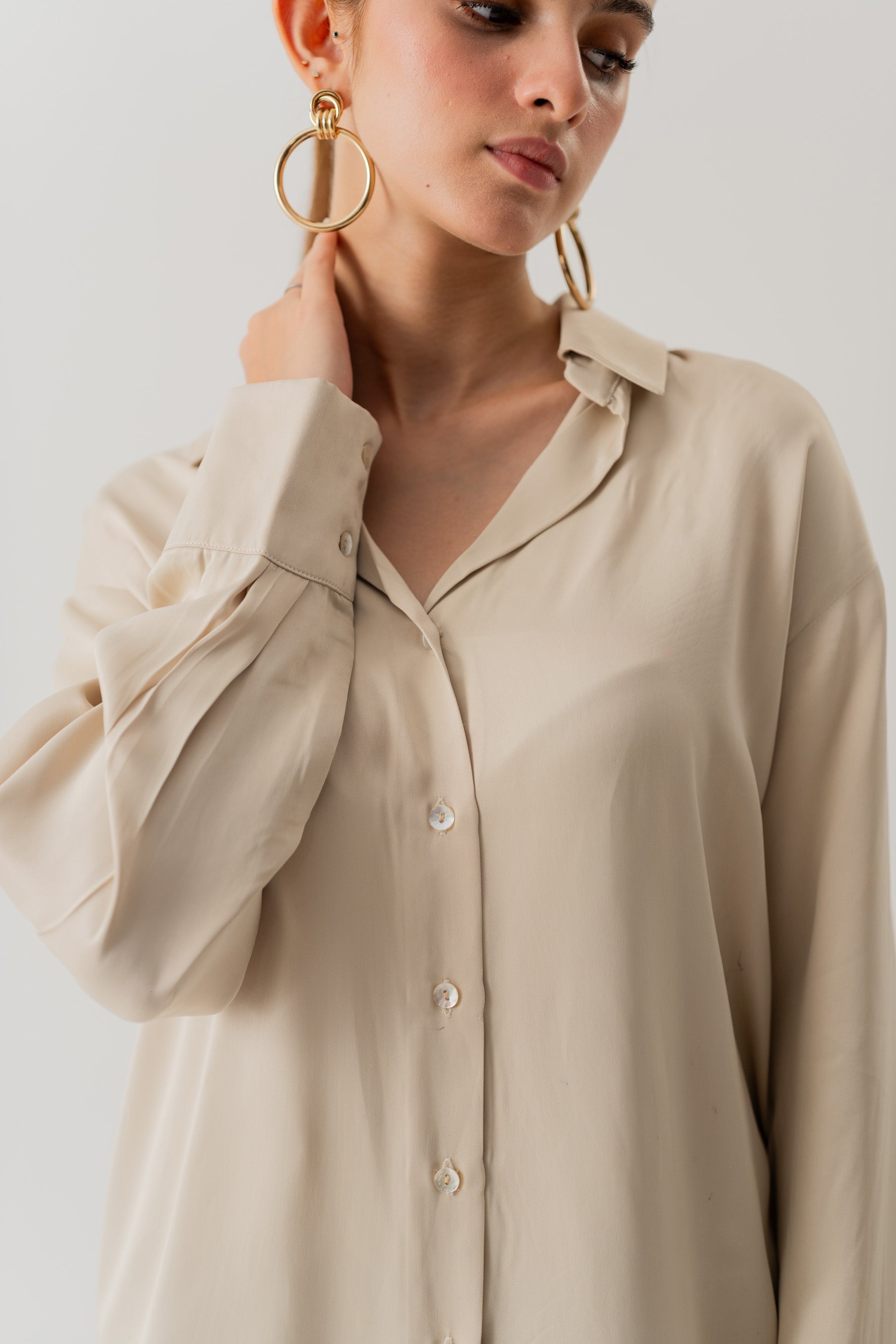 CREAM SILK LOOSE FIT BLOUSE - Hustle N Holla