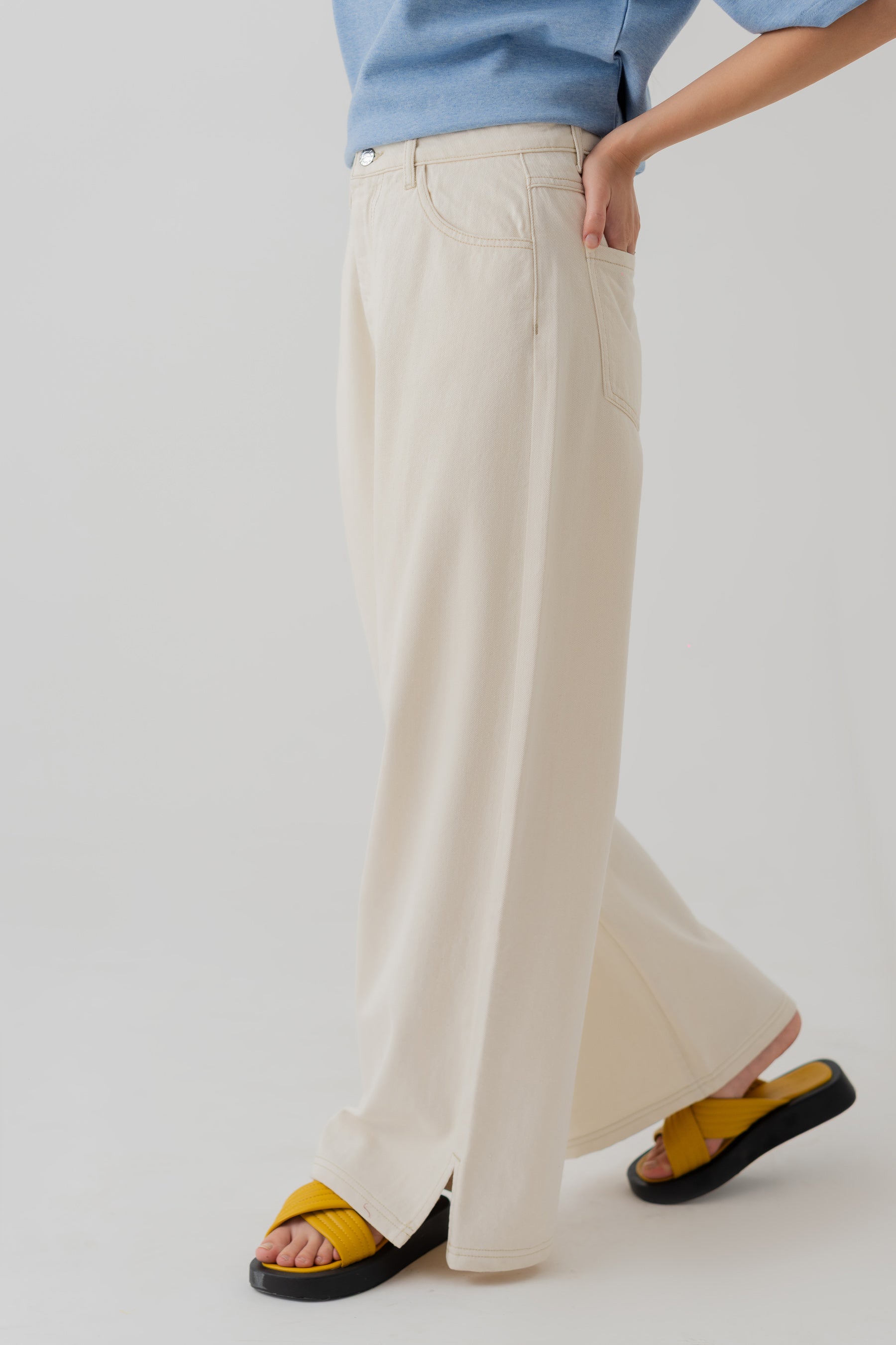 OFF WHITE WIDE LEG TWILL PANTS - Hustle N Holla