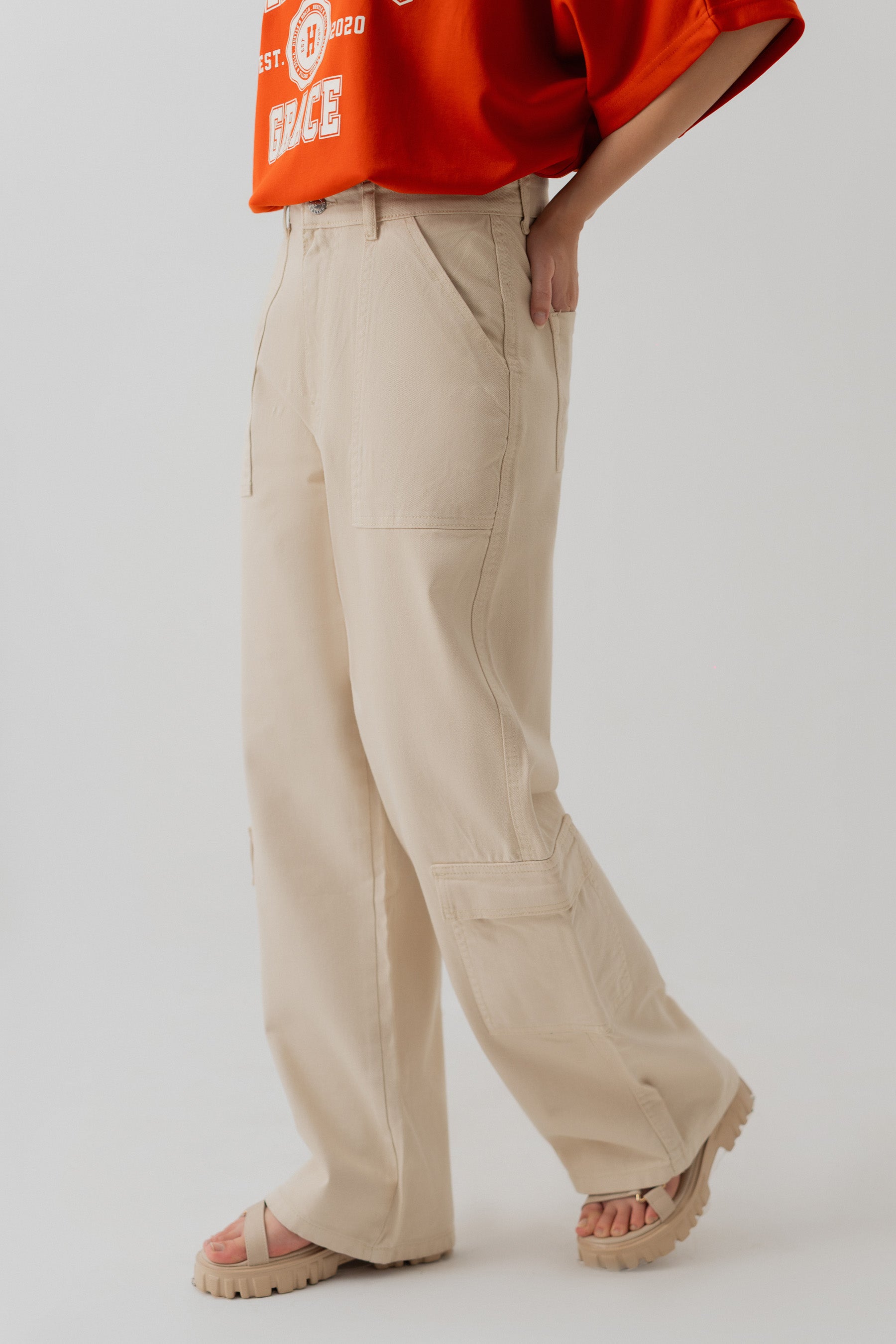 Beige Twill Wide Leg Cargo Pants - Hustle N Holla