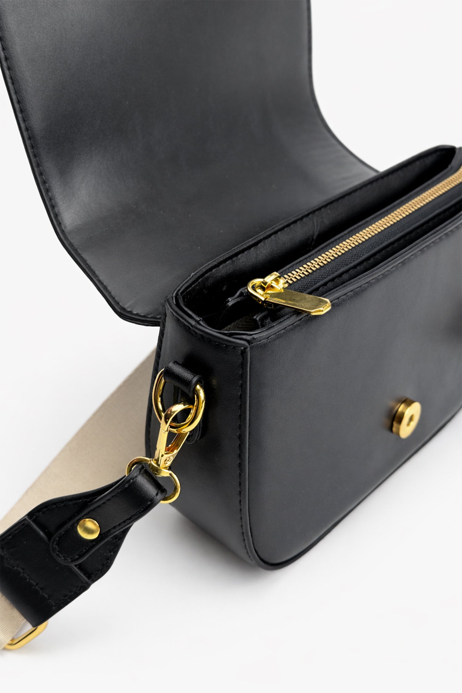 Black Saddle Bag