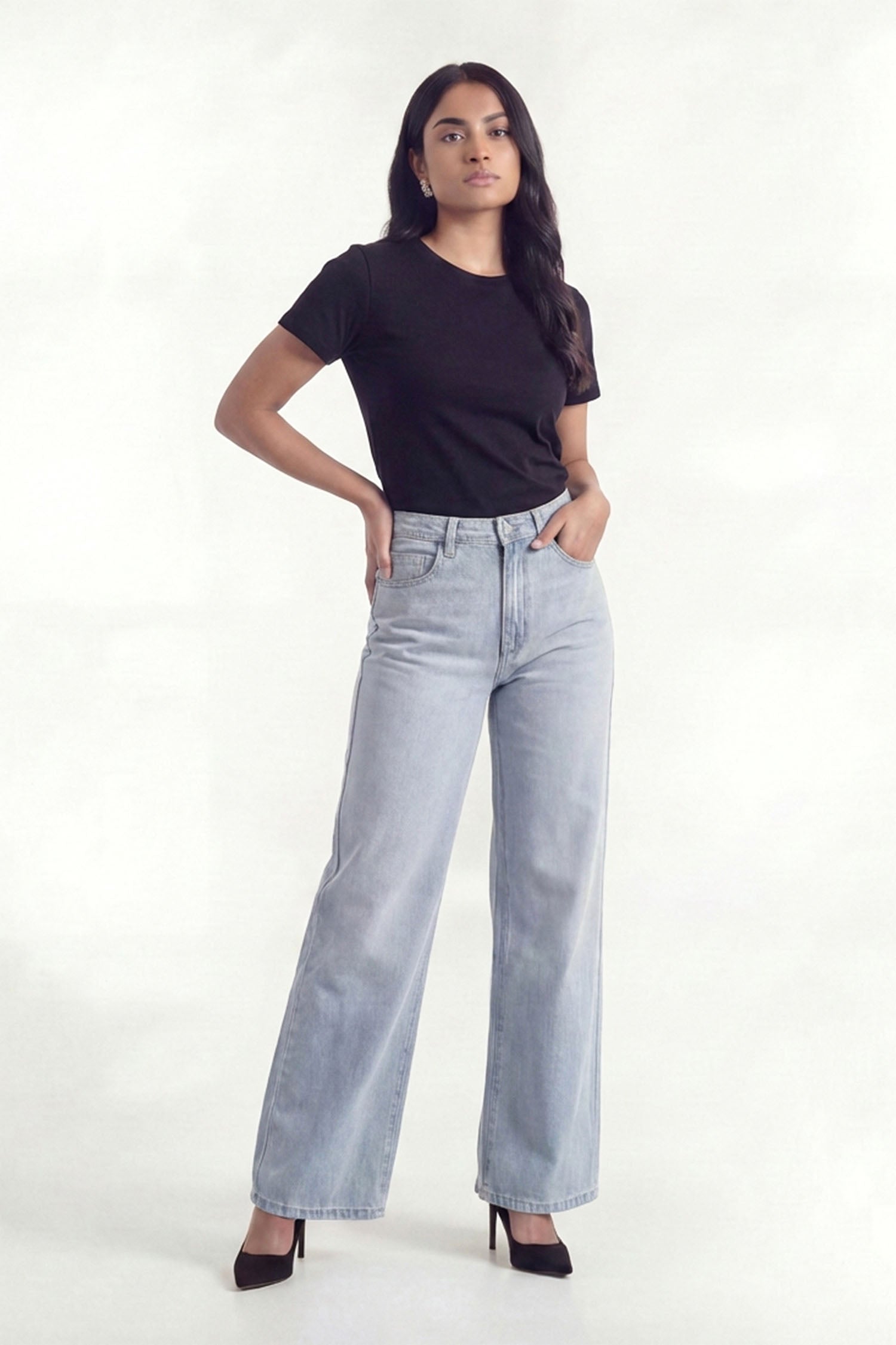 Blue Light Washed Wide Leg Denim Jeans - Hustle N Holla