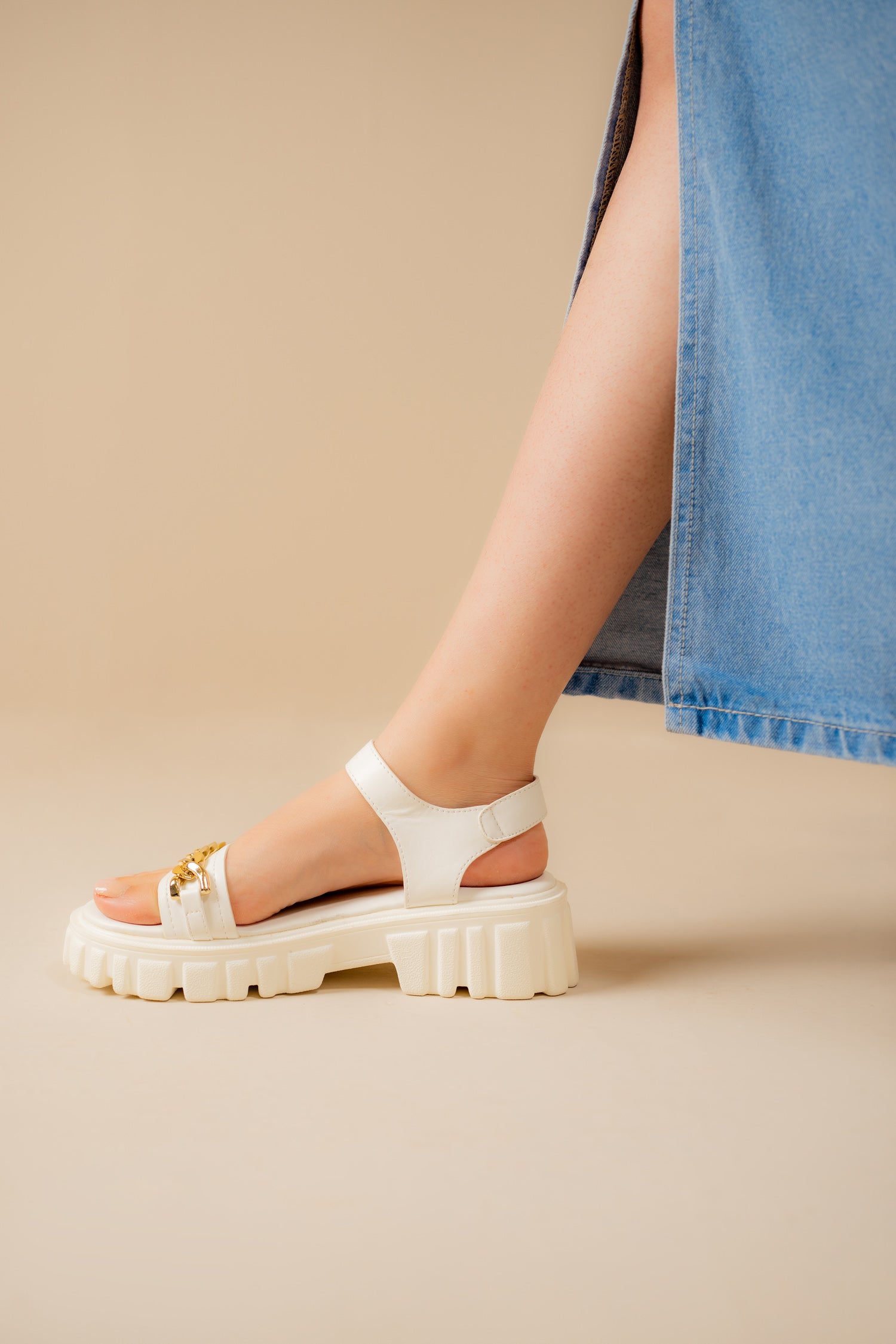 Chunky sandals sale new arrivals