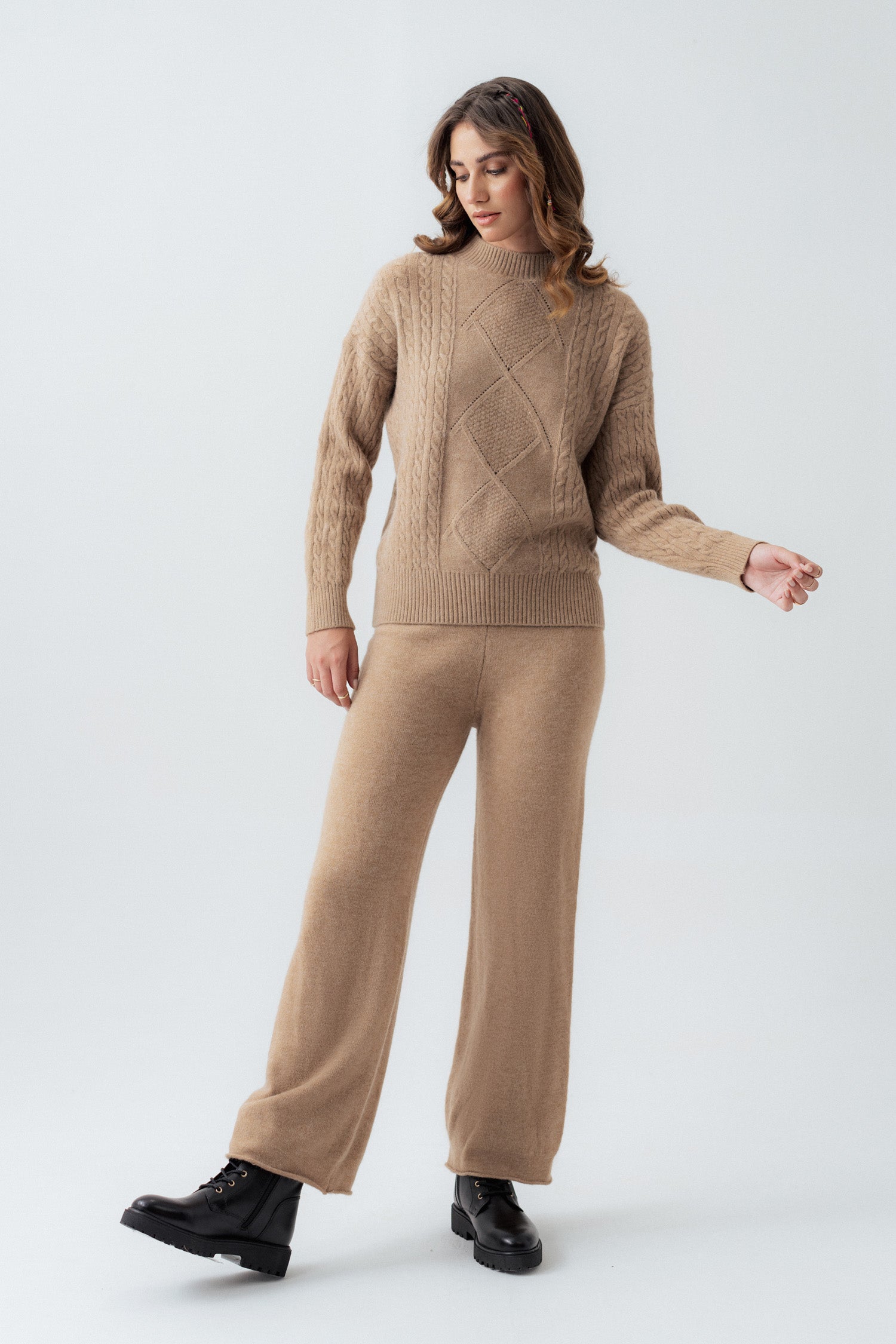 Fawn Relaxed Fit Sweater - Hustle N Holla