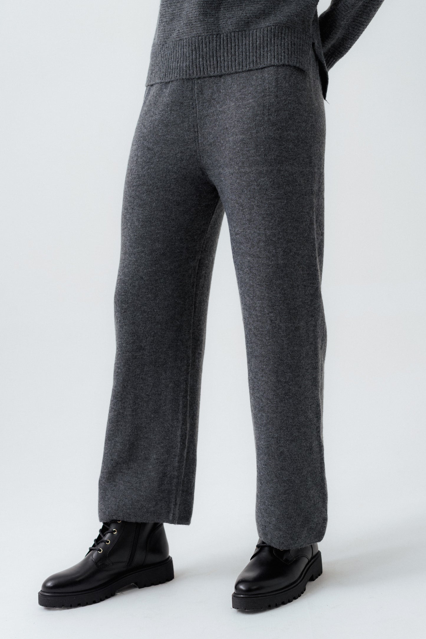 Grey Straight Fit Trousers - Hustle N Holla