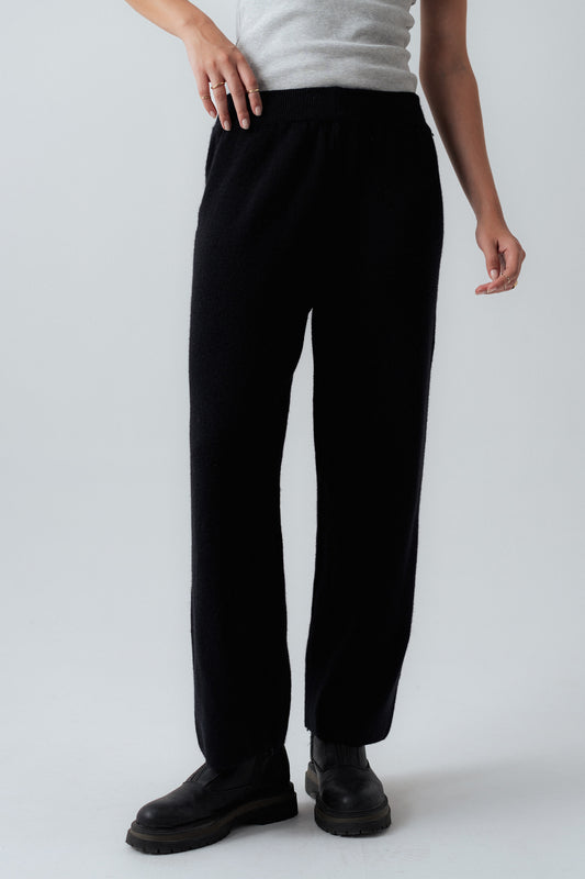 Black Straight Fit Trouser - Hustle N Holla