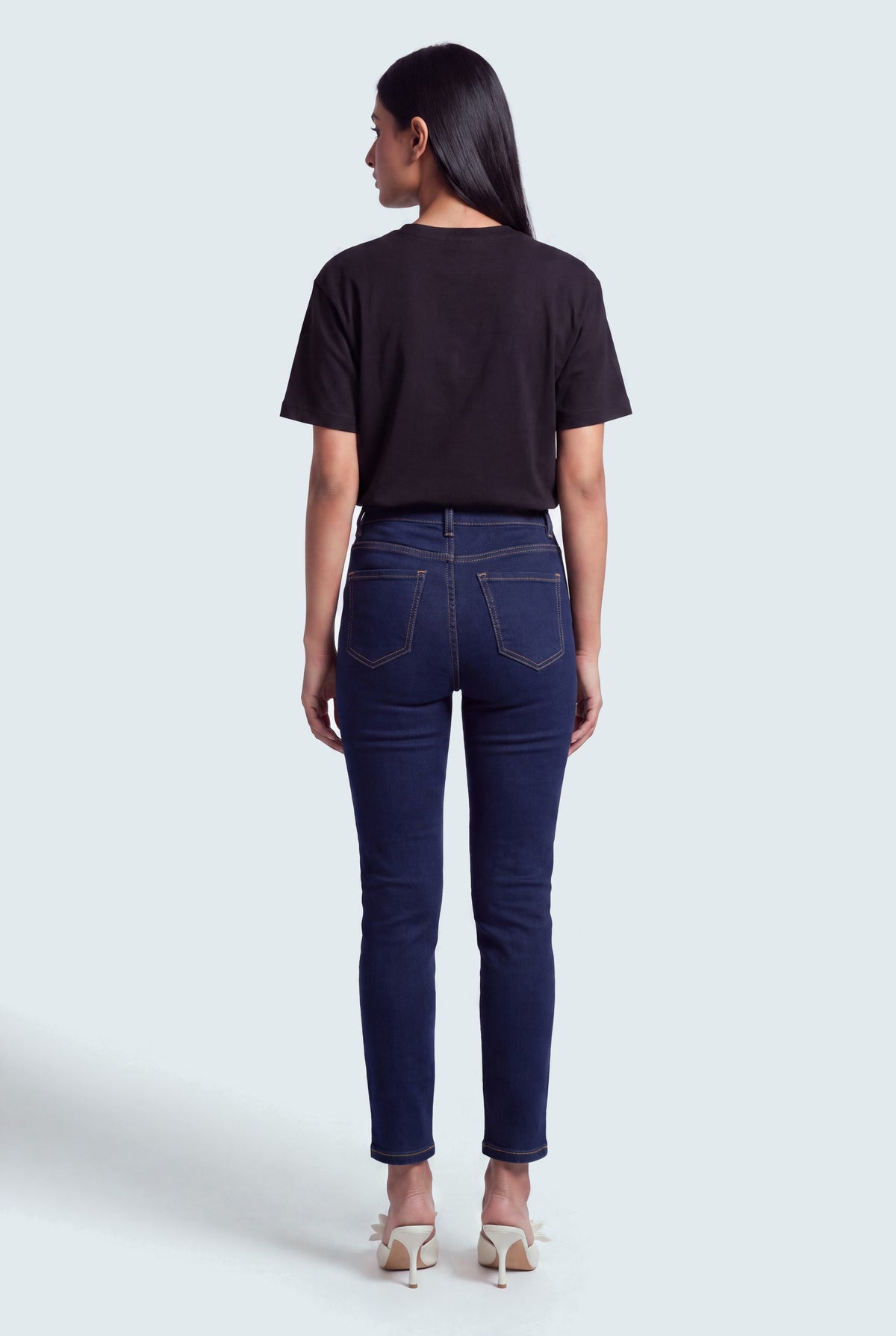 Amyra Basic Fit Jeans - Hustle N Holla