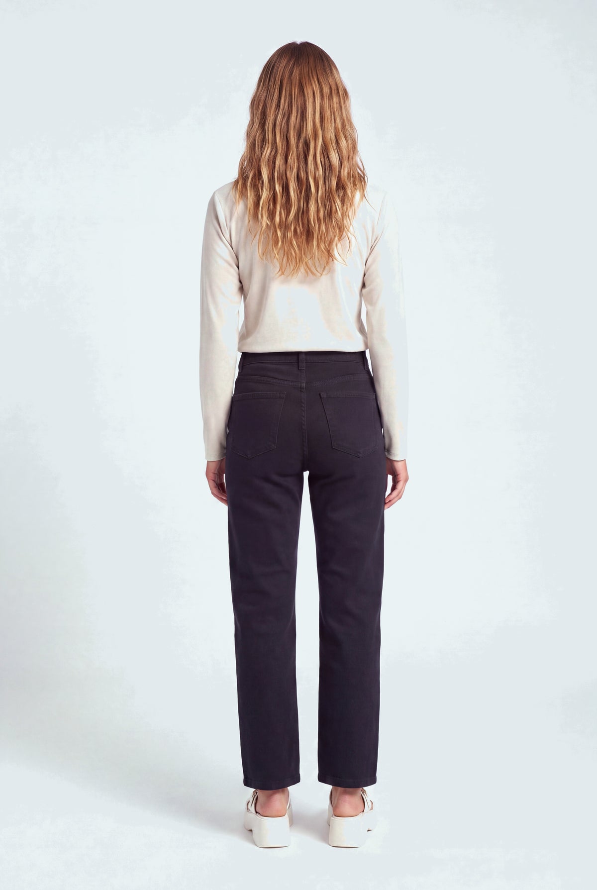 Juniper Lightwash Jeans - Hustle N Holla