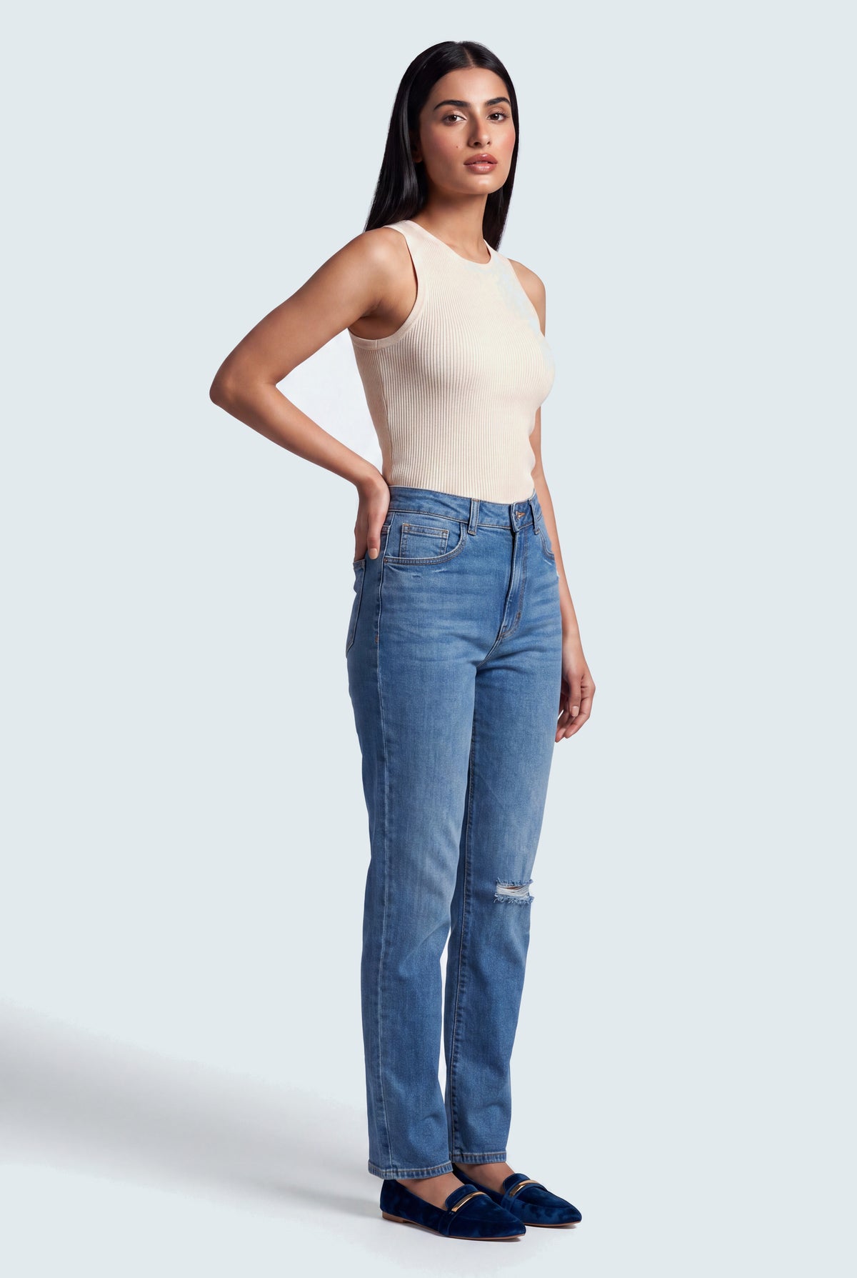 Mid Blue Mid Rise Straight Fit Jeans - Hustle N Holla