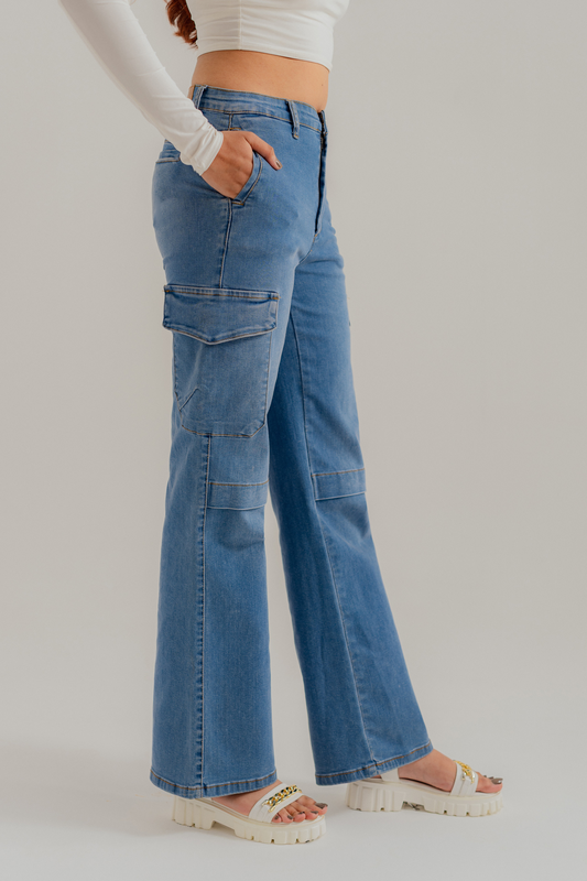 Blue Denim Straight Fit Flap Pockets Jeans - Hustle N Holla