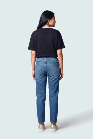 Vintage Wash Mid Rise Mom Fit Jeans - Hustle N Holla
