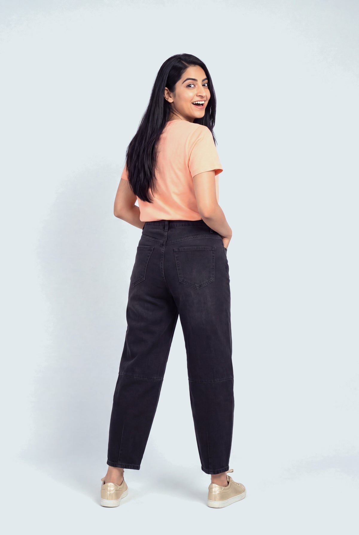 Washed Black Mid Rise Barrel Jeans - Hustle N Holla