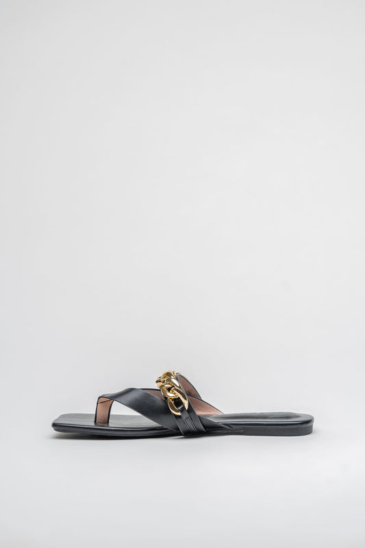 Black Classy Chain Detail Flats - Hustle N Holla